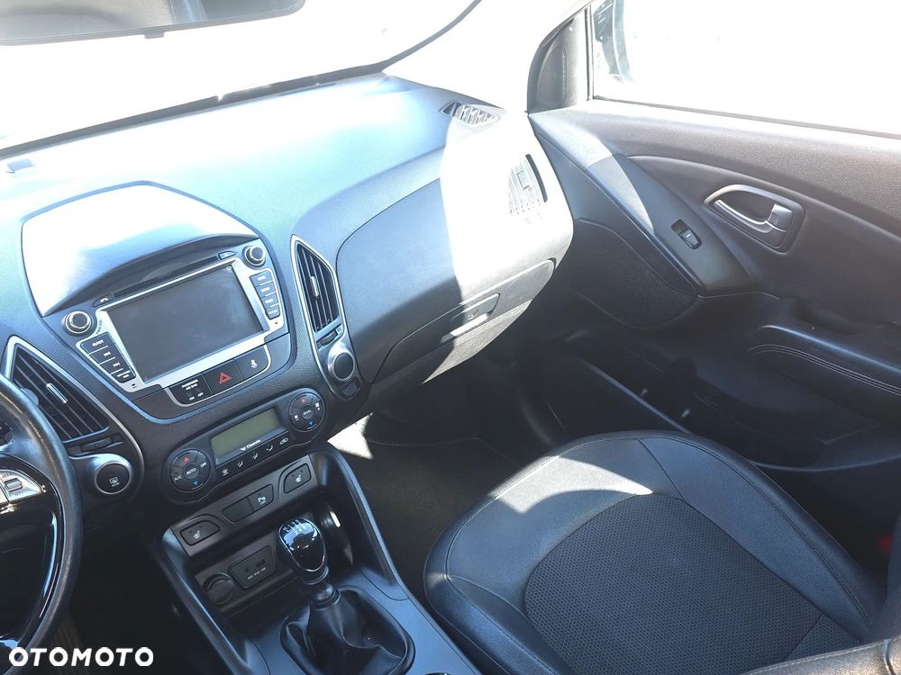Hyundai ix35 1.7 CRDi Style 2WD - 16