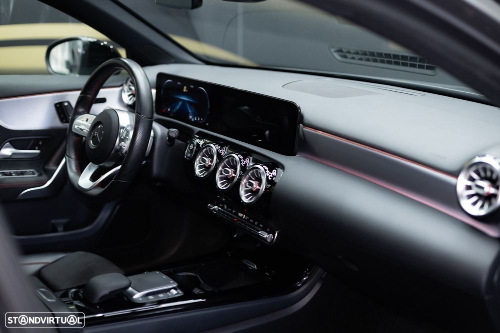 Mercedes-Benz A 180 Limousine d AMG Line Aut. - 21