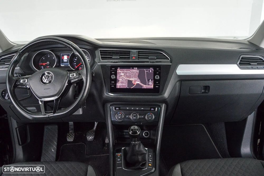 VW Tiguan 1.6 TDI Confortline - 7