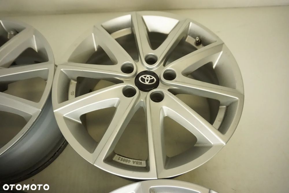 FELGI ALUMINIOWE 17 TOYOTA  CH-R AURIS AVENSIS RAV 4 COROLLA VERSO YARIS CROSS CAMRY - 3