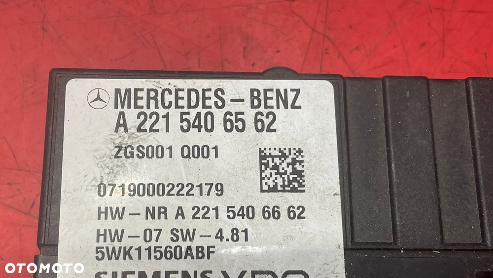 Mercedes moduł pompy paliwa sterownik 2215406562 - 2