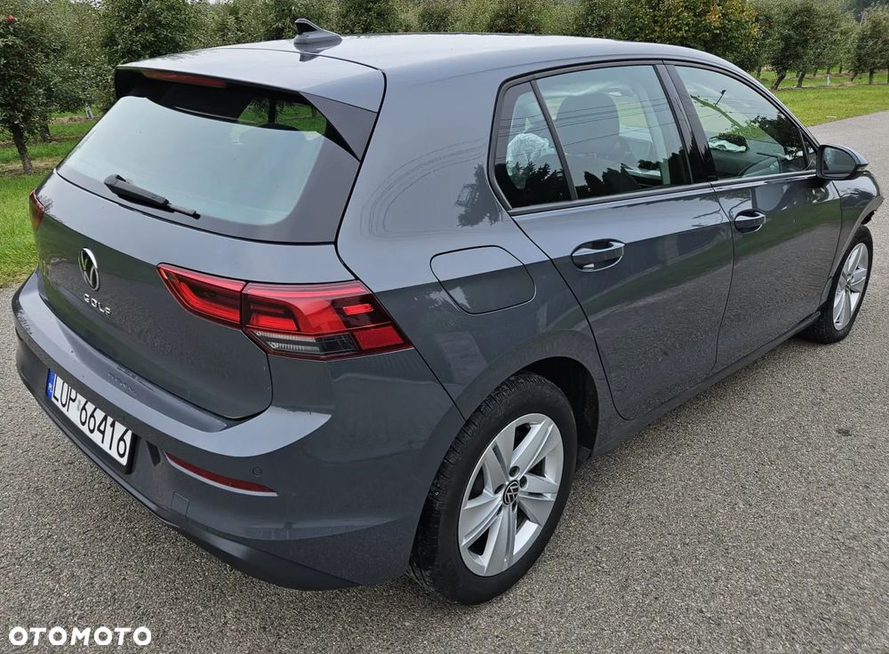 Volkswagen Golf VIII 2.0 TDI Life DSG - 11