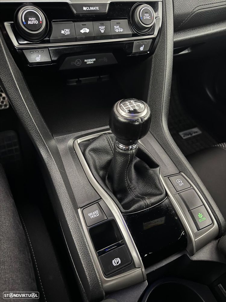 Honda Civic 1.0 i-VTEC Turbo Comfort - 15