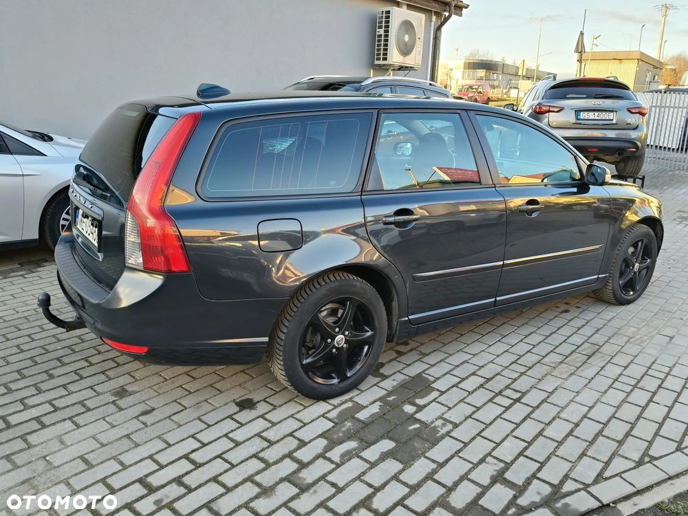 Volvo V50 1.6D DPF DRIVe Momentum - 5