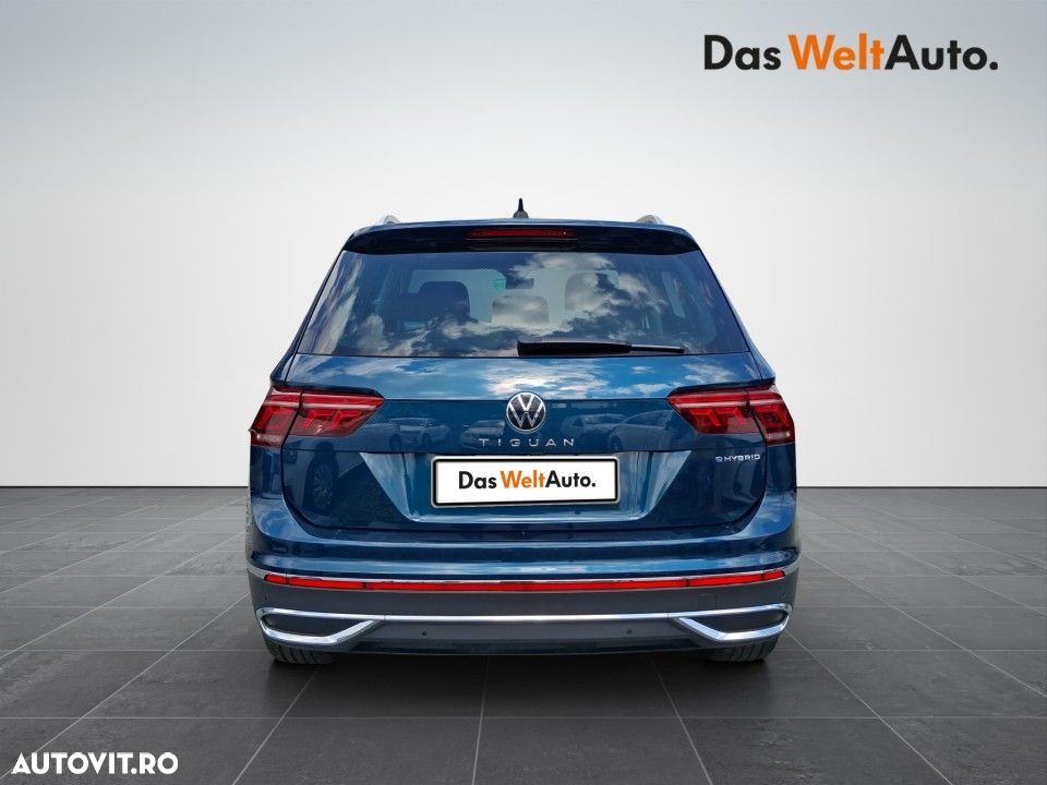Volkswagen Tiguan - 7