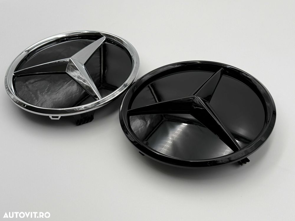 Emblema Compatibila Mercedes W204 C class crom/negru 3D - 3