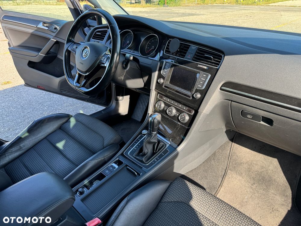 Volkswagen Golf 2.0 TDI BMT Highline DSG - 12