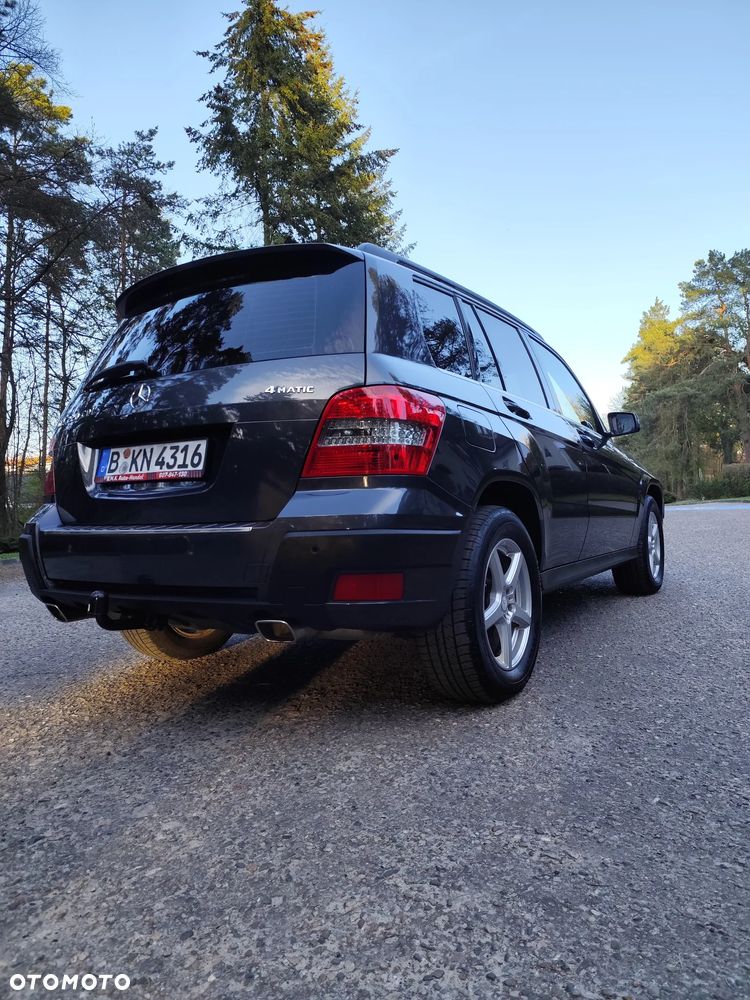 Mercedes-Benz GLK 220 CDI DPF 4Matic BlueEFFICIENCY 7G-TRONIC SPORT EDITION - 38