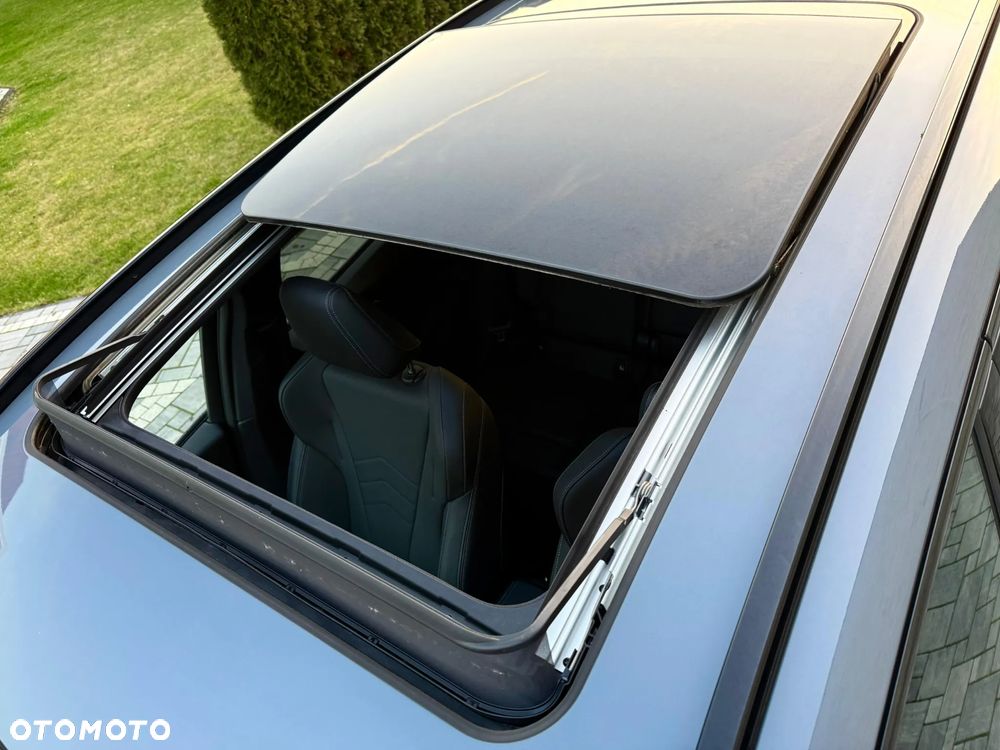 BMW Seria 2 218d M Sport sport - 24