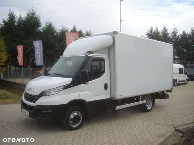 Iveco DAYLY 50/35 C 17 3.0TDI KONTENER WINDA 1000KG 3.5T DMC 4.30M - 2