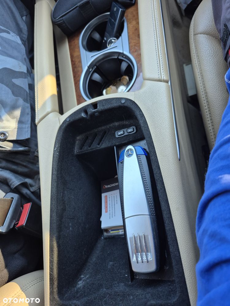 Mercedes-Benz GL 320 CDI 4Matic 7G-TRONIC - 30