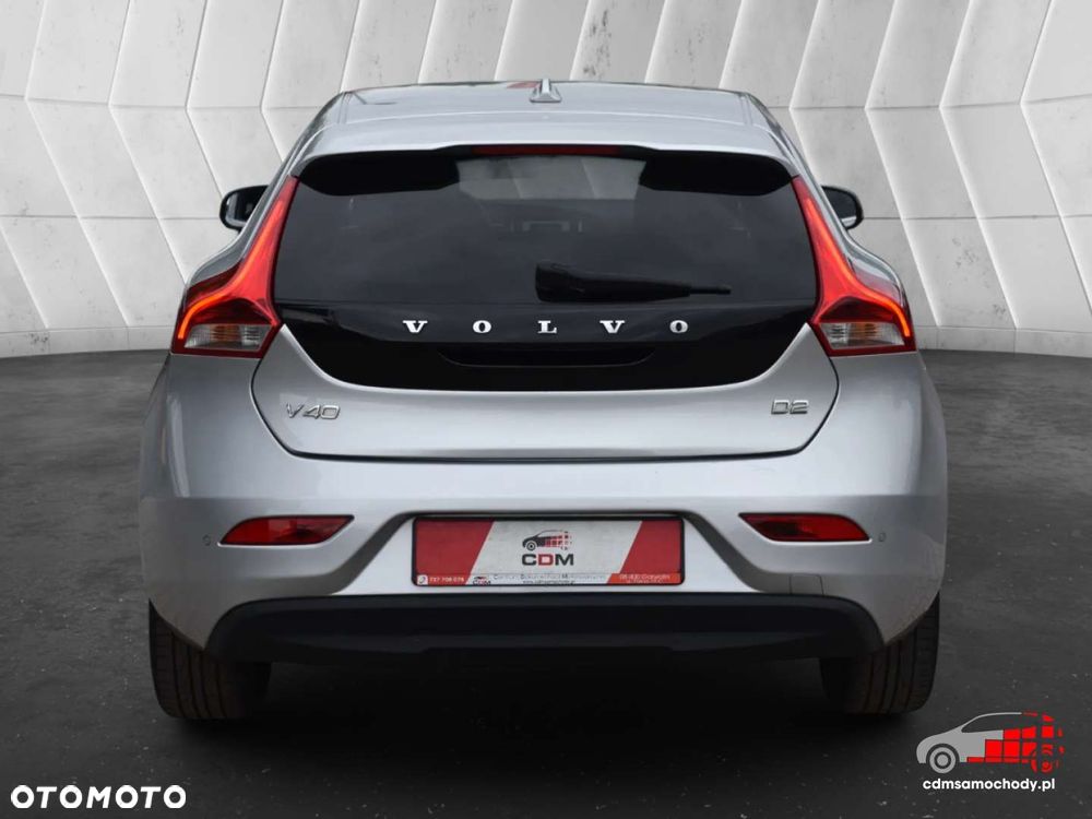 Volvo V40 - 9