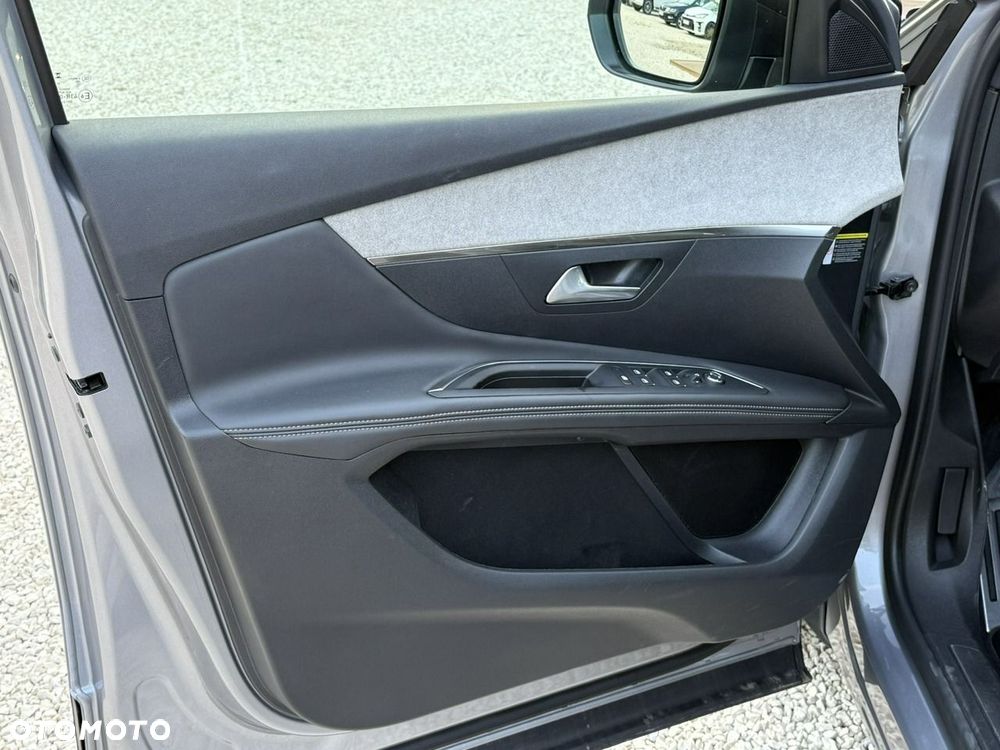Peugeot 3008 1.2 PureTech GT S&S EAT8 - 12