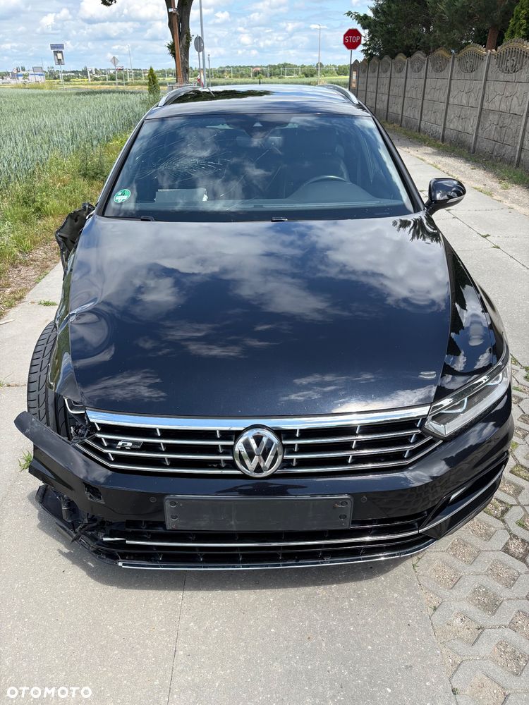 Volkswagen Passat 2.0 TDI Elegance DSG - 2