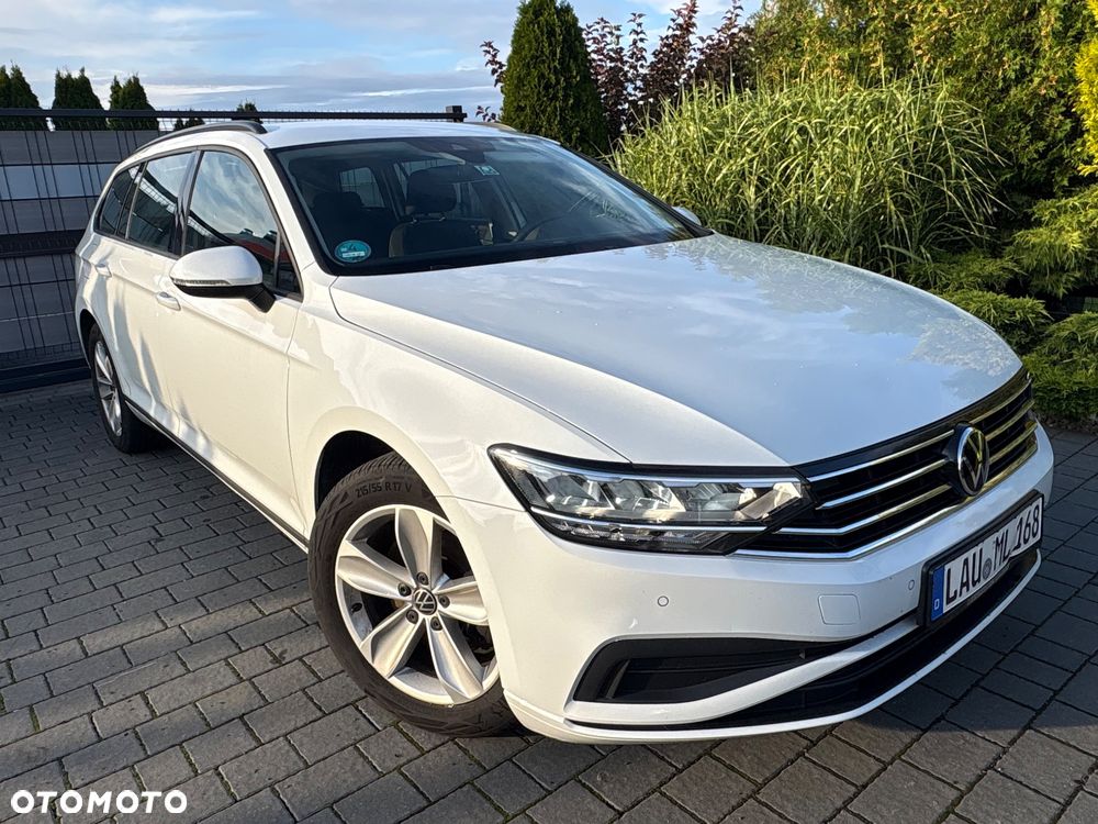 Volkswagen Passat 1.5 TSI OPF DSG Conceptline - 3