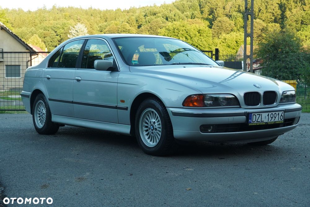 BMW Seria 5 - 1