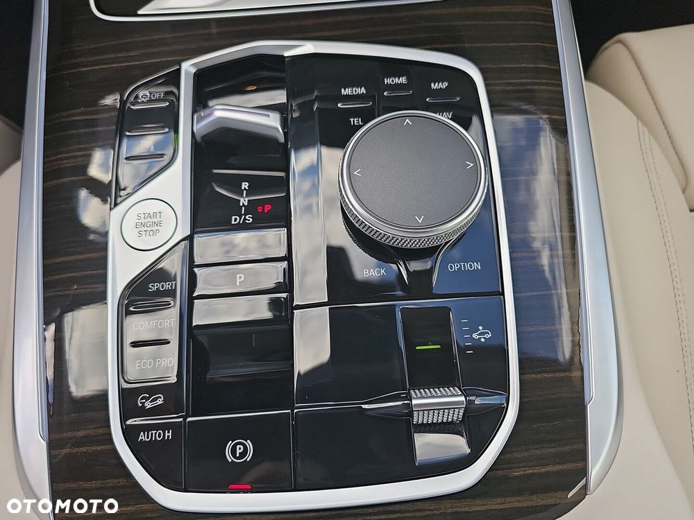 BMW X7 xDrive40d mHEV - 41