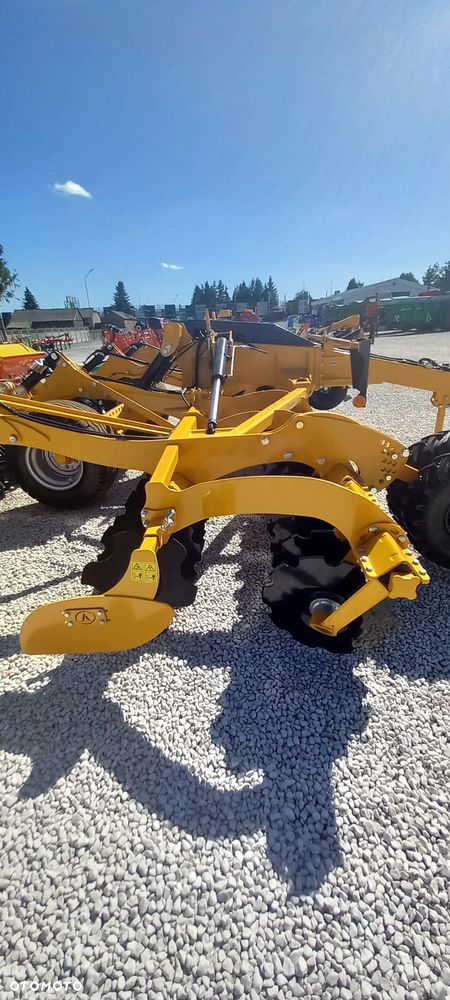 Agrisem Brona talerzowa R560 6m - 3