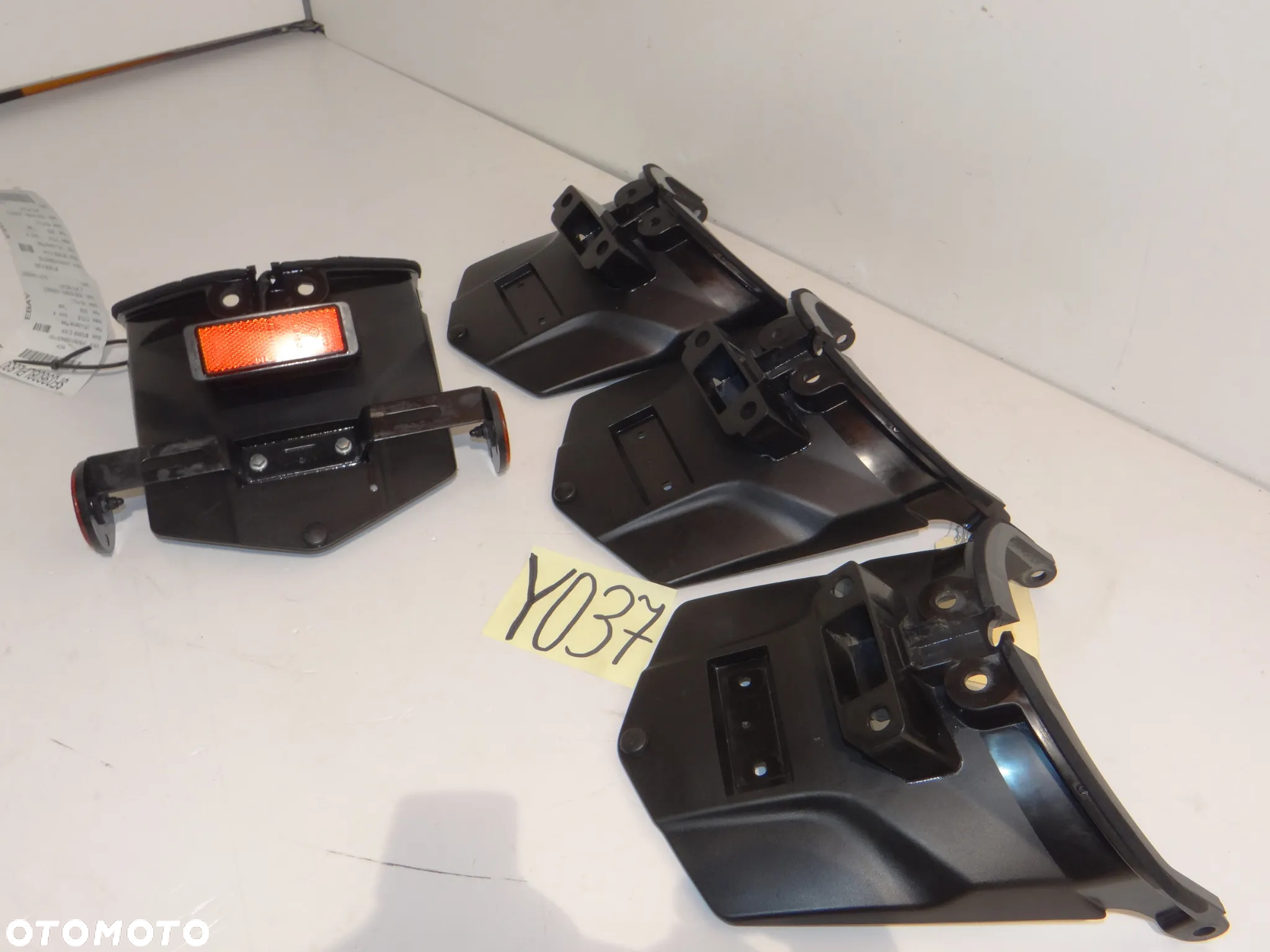 YAMAHA XVS 950 NADKOLE CHLAPACZ BŁOTNIK  TYŁ  Y037 - 11