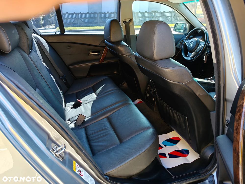 BMW Seria 5 530d - 8
