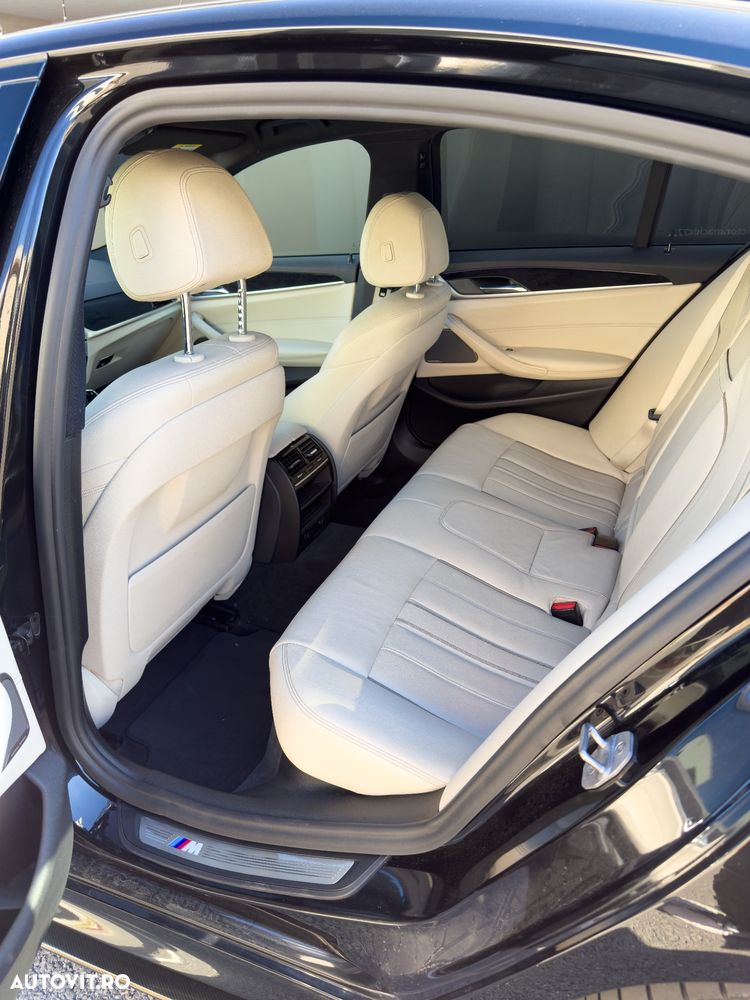 BMW Seria 5 540i xDrive AT - 14