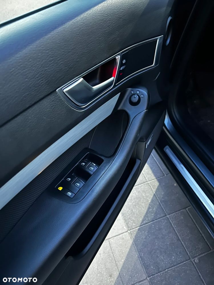 Audi A6 Avant 3.2 FSI - 15