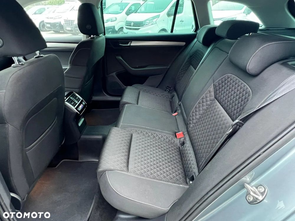 Skoda Superb 1.5 TSI ACT DSG Active - 11