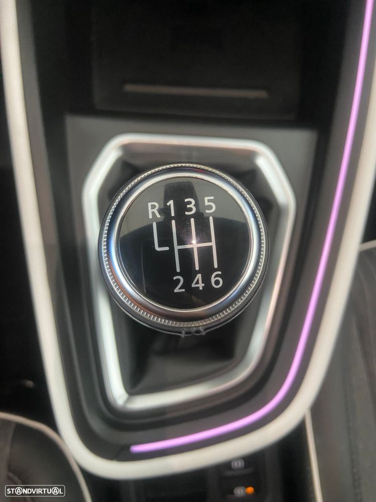 Renault Clio 1.0 TCe Techno Bi-Fuel - 21