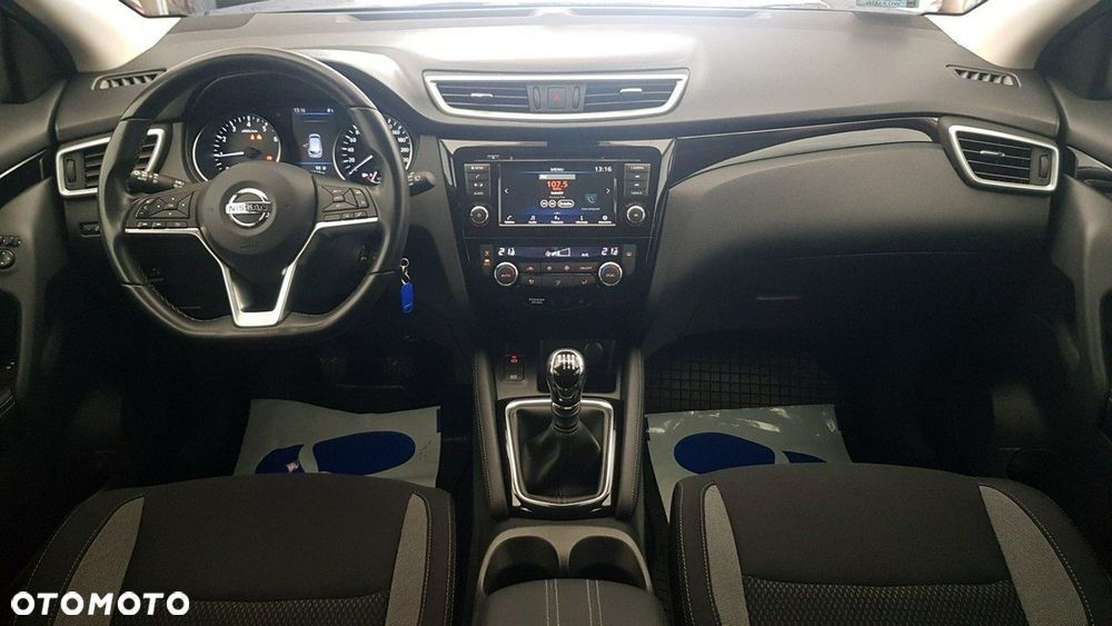 Nissan Qashqai - 14