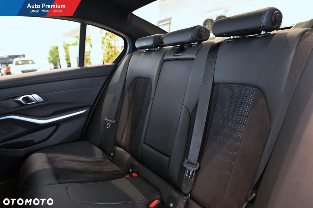 BMW Seria 3 320d xDrive - 15