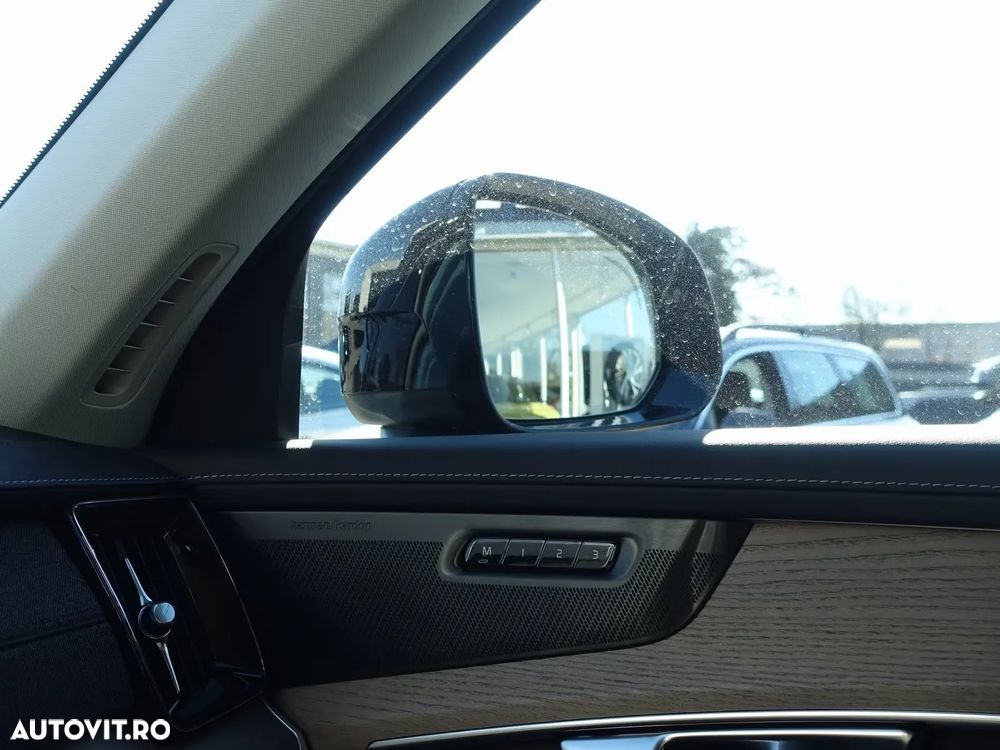 Volvo XC 90 T8 AWD Recharge Plus Dark - 17