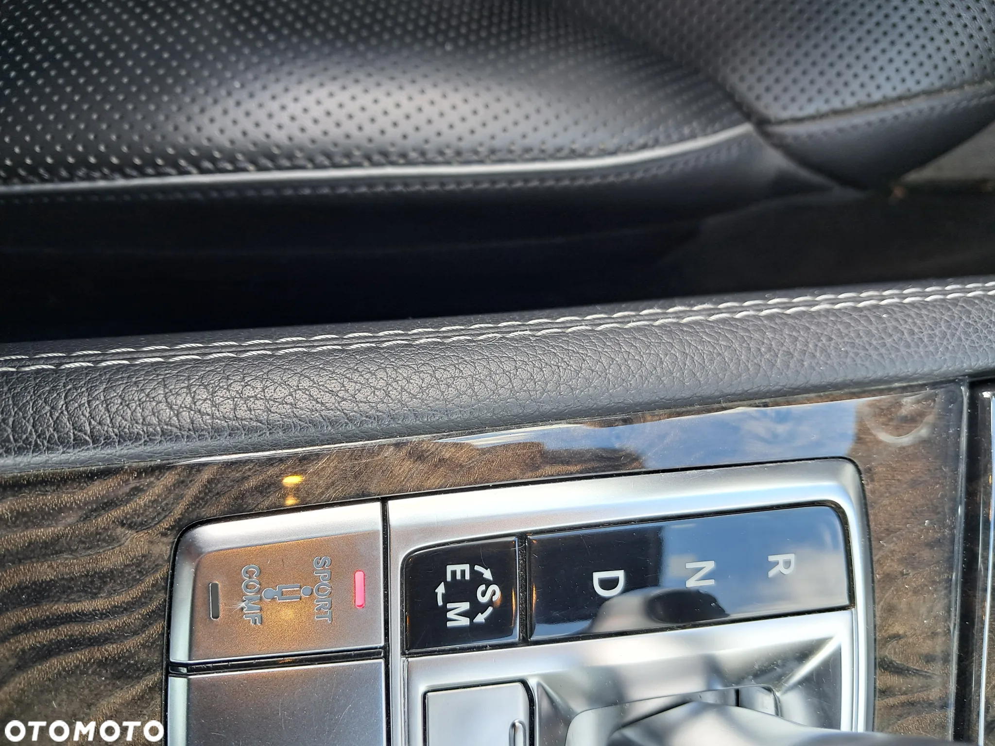 Mercedes-Benz SL - 38