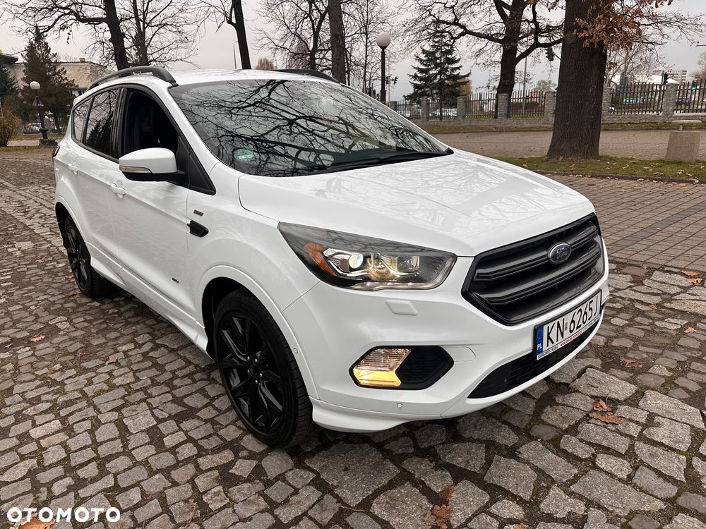 Ford Kuga 2.0 TDCi 4x4 ST-Line - 4