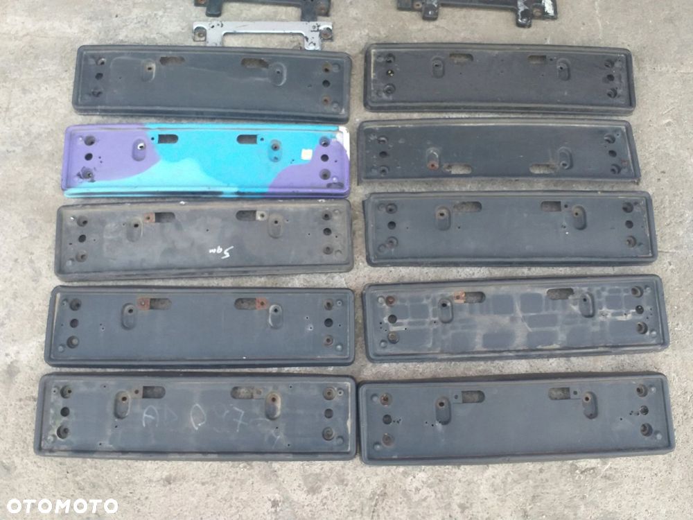 TOYOTA CELICA V 5 podkładka pod tablicę przód - 1