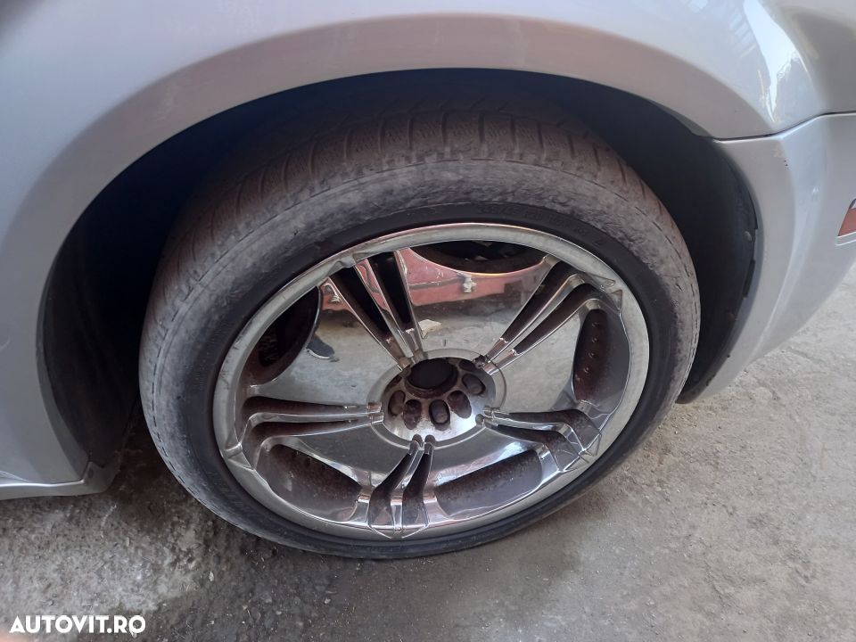 Dezmembrari  Chrysler 300 C (LX)  2004  > 2010 3.5 Benzina - 8