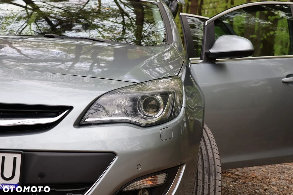 Opel Astra 1.6 CDTI DPF ecoFLEX TourerStart/Stop Edition - 6