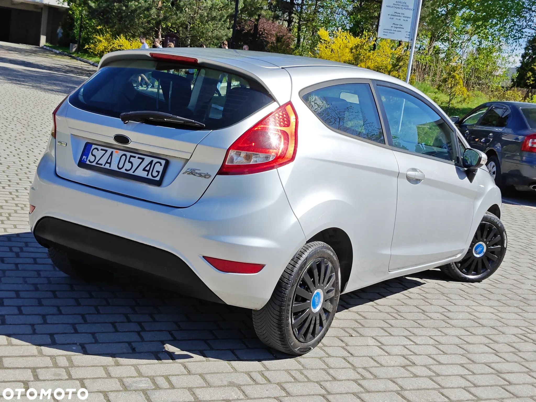 Ford Fiesta 1.6 TDCI Ambiente - 1