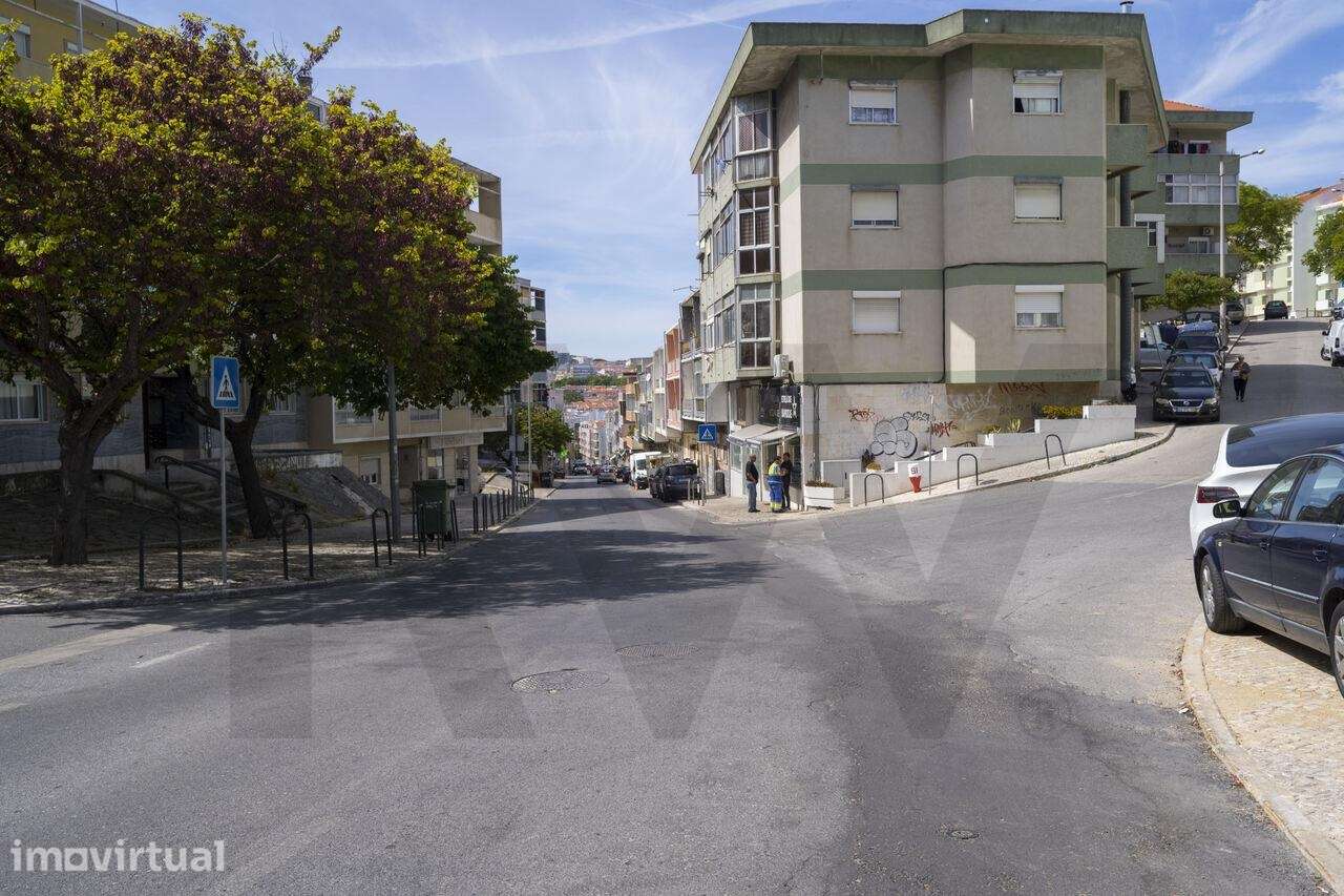 Apartamento T3 Totalmente Remodelado  – Cova da Piedade, Almada ✨ - Grande imagem: 4/31