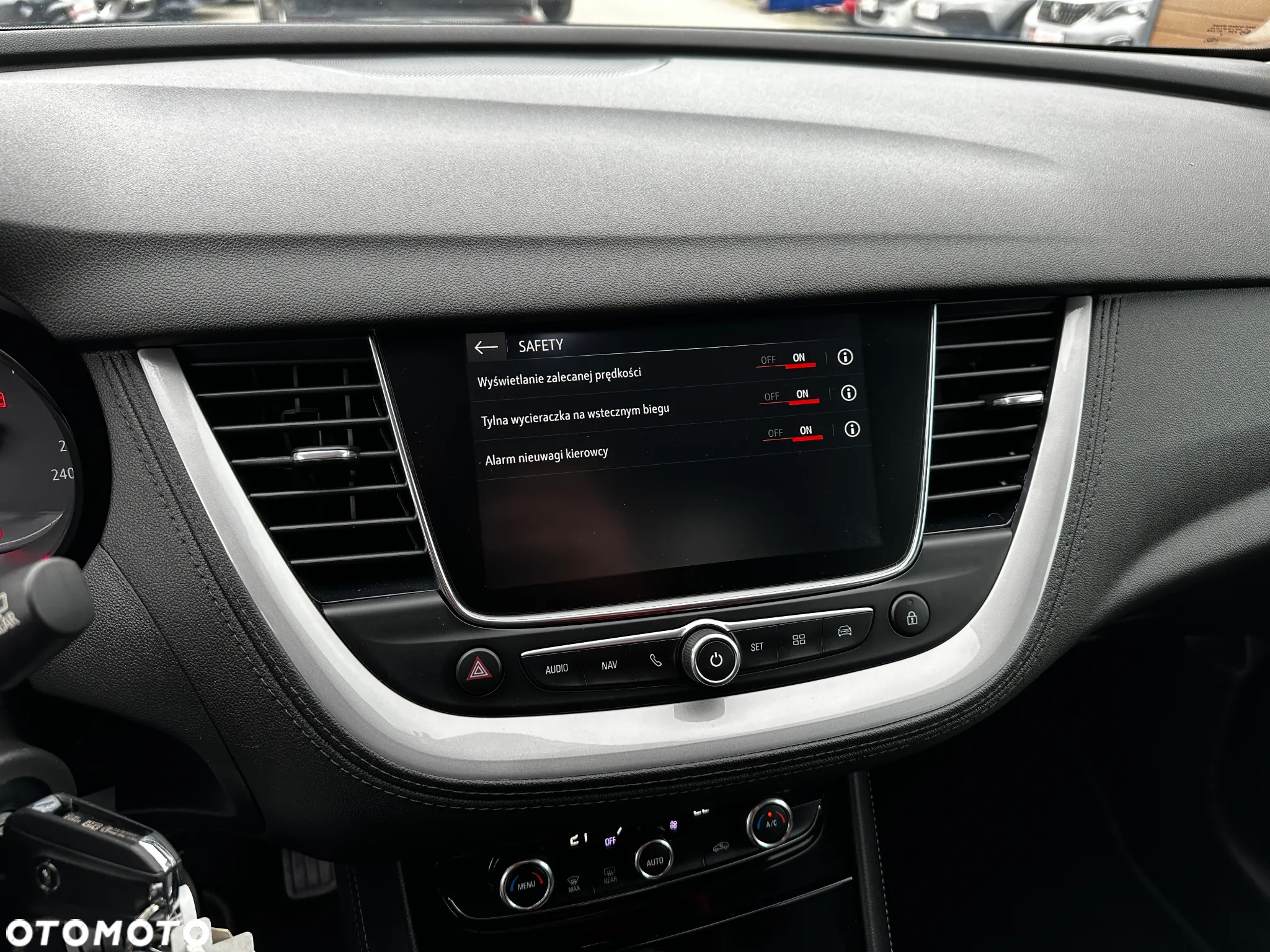 Opel Grandland X - 13