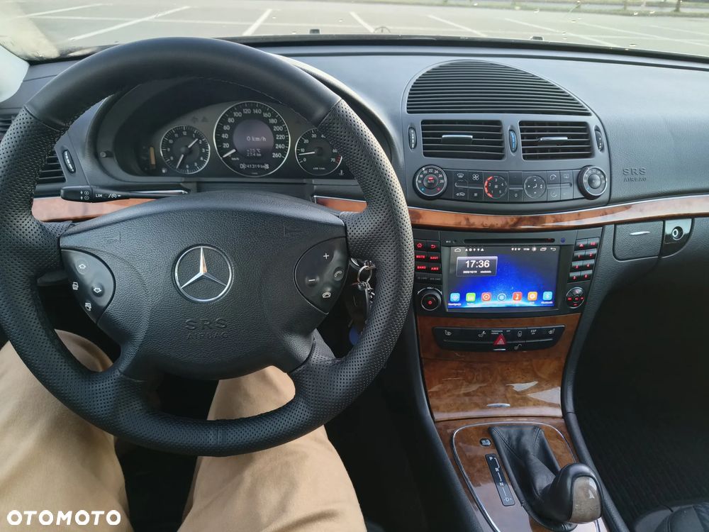Mercedes-Benz Klasa E 320 Elegance - 13