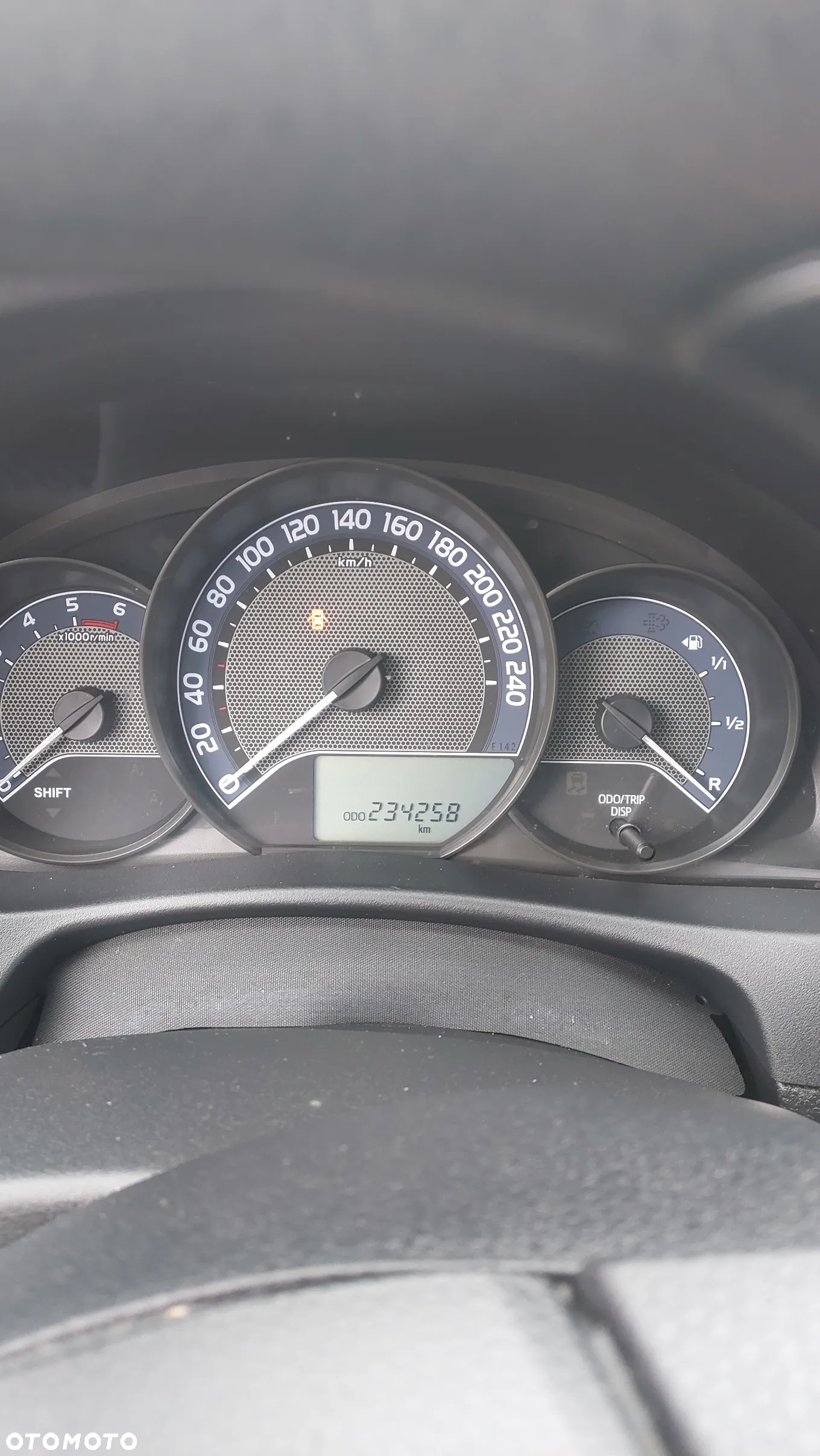 Toyota Auris - 7