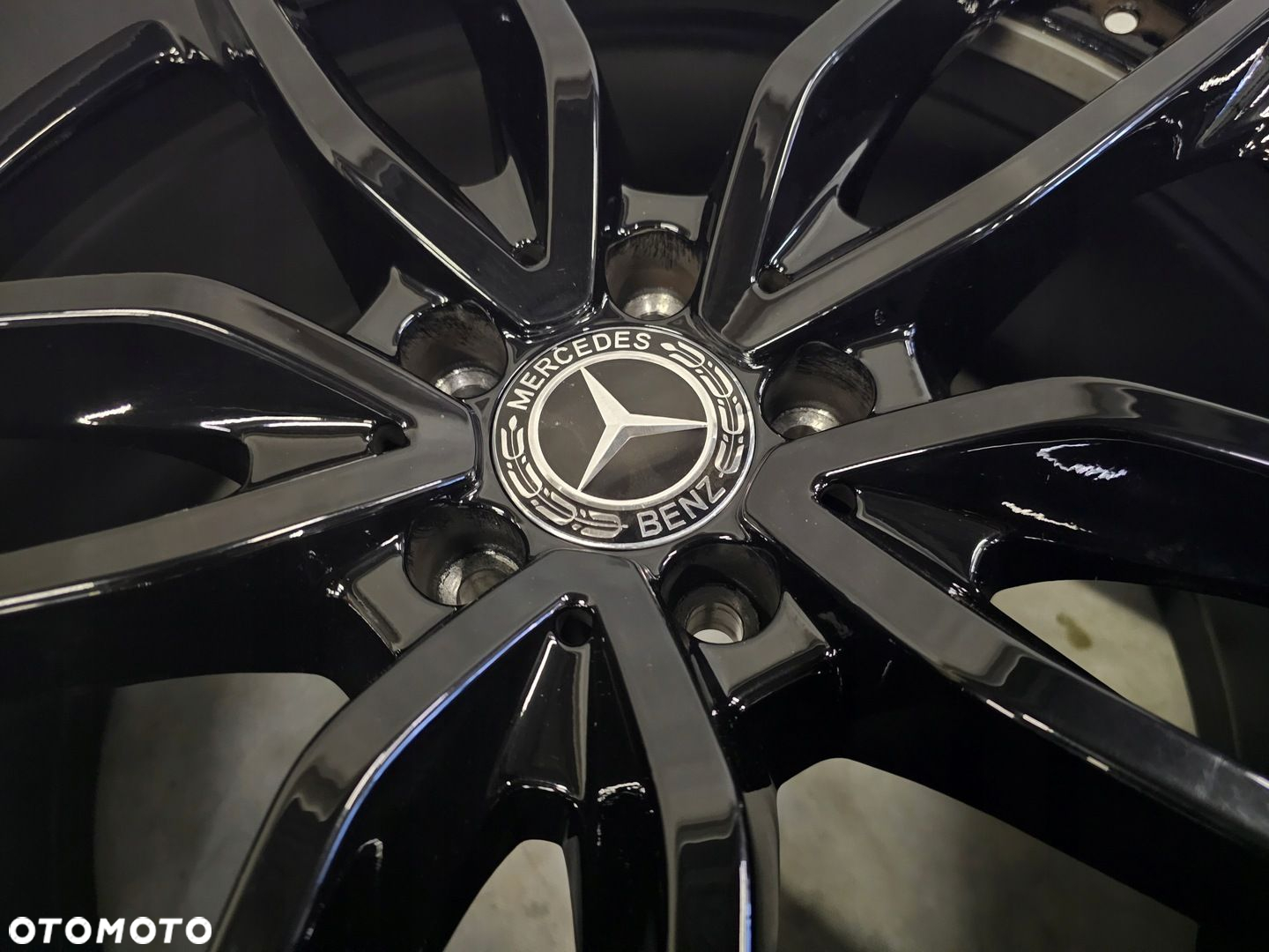 Felga Mercedes GLE GLS A1674013600 10x22 ET56,1 - 2