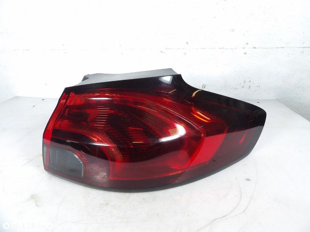 OPEL ZAFIRA C LIFT LAMPA TYŁ PRAWA 39033315 - 1