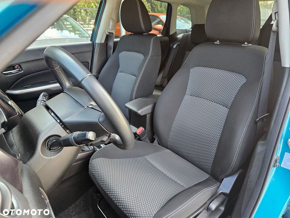 Suzuki Vitara - 11