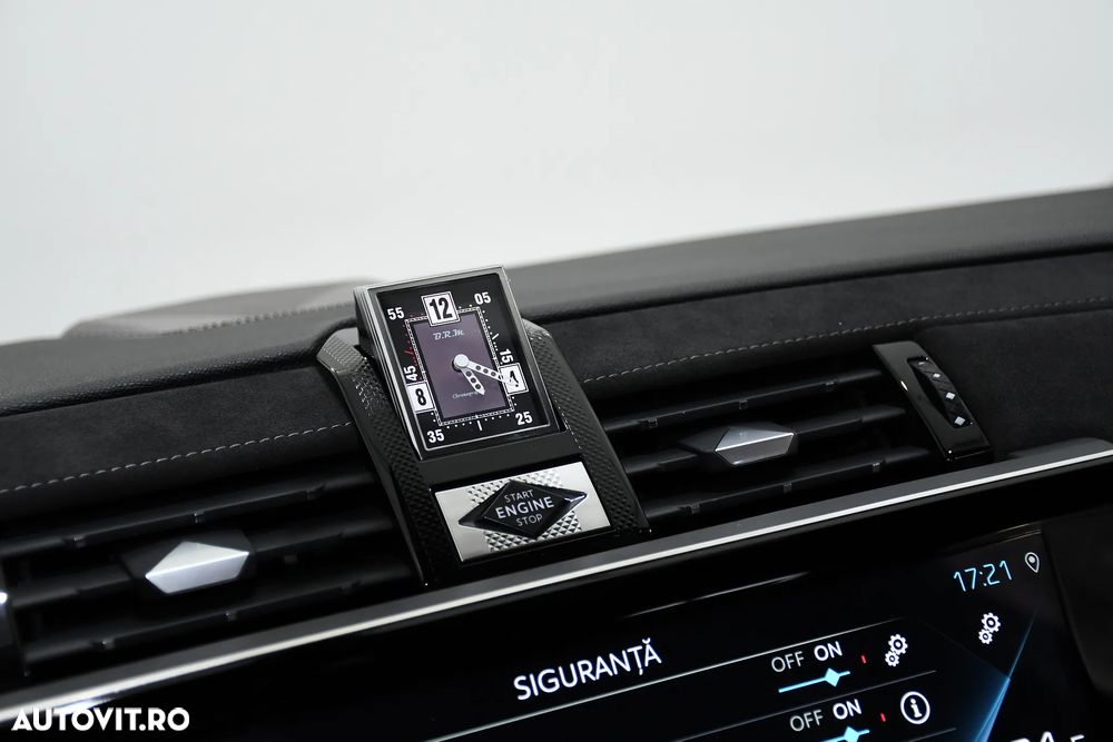 DS Automobiles DS 7 Crossback 1.6 PHeV AWD 300 EAT8 PERFORMANCE LINE + - 21