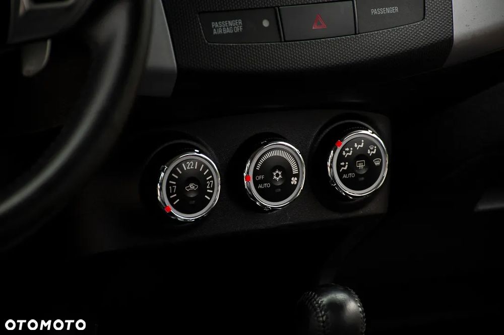 Citroën C-Crosser 2.2 HDi Exclusive DCS - 35