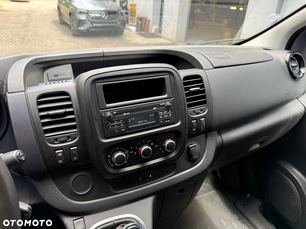 Renault Trafic 2.0 L2H1 HD Business (bryg.) - 28