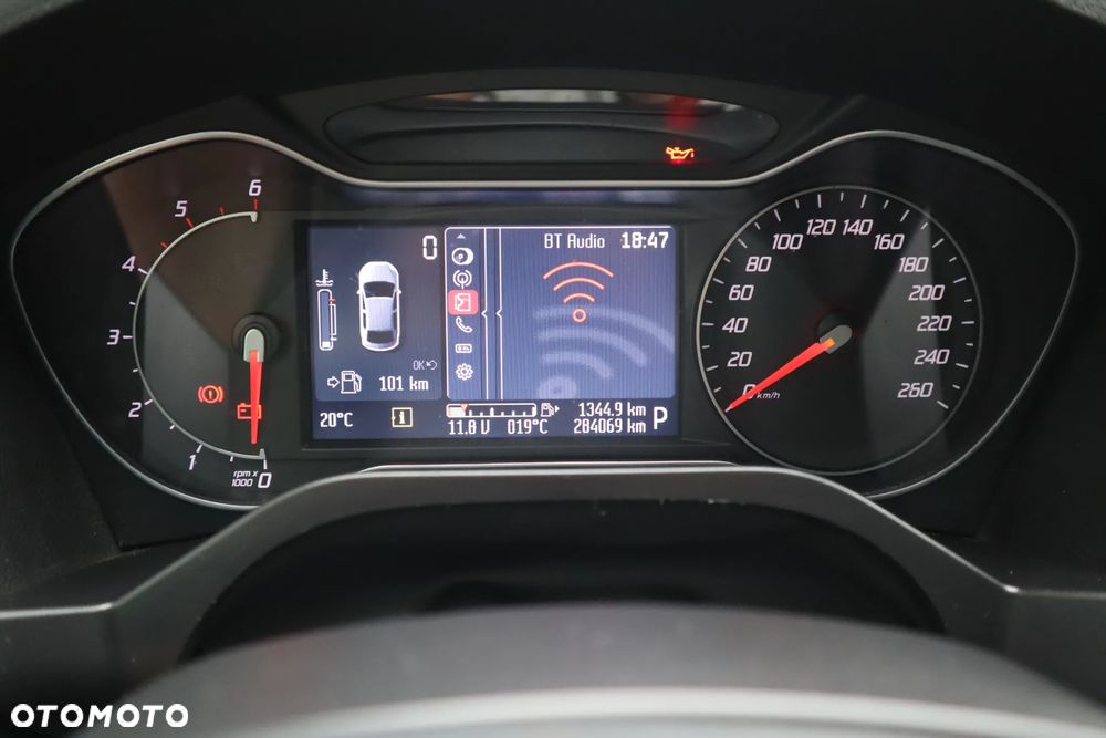 Ford S-Max - 10