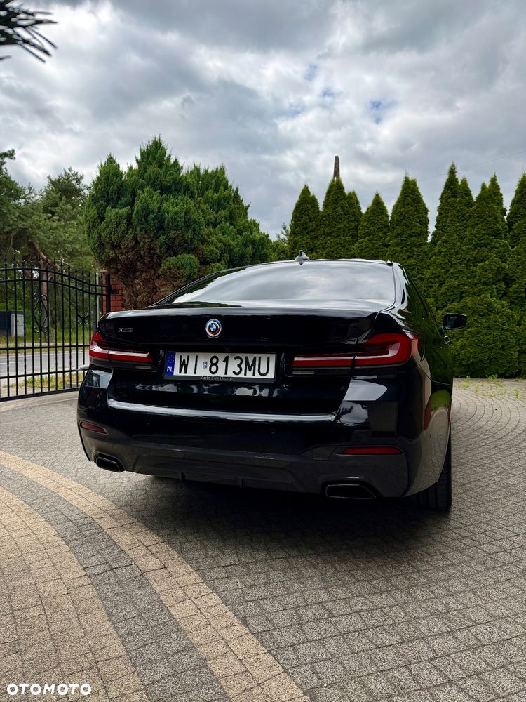 BMW Seria 5 520d xDrive MHEV Sport - 15