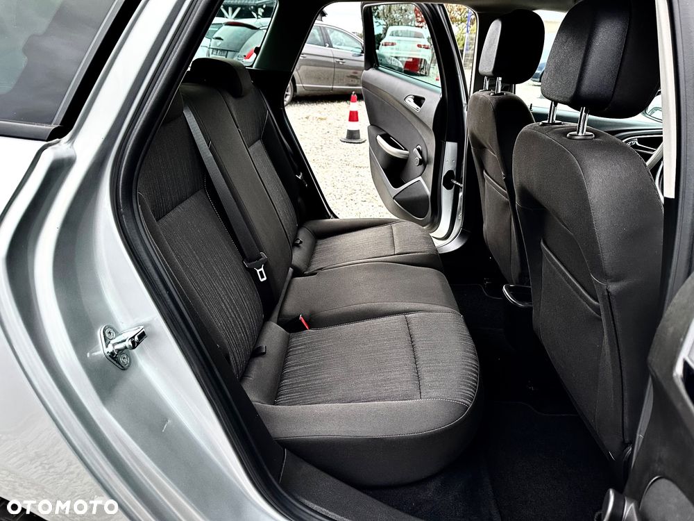 Opel Astra 1.4 Turbo - 7